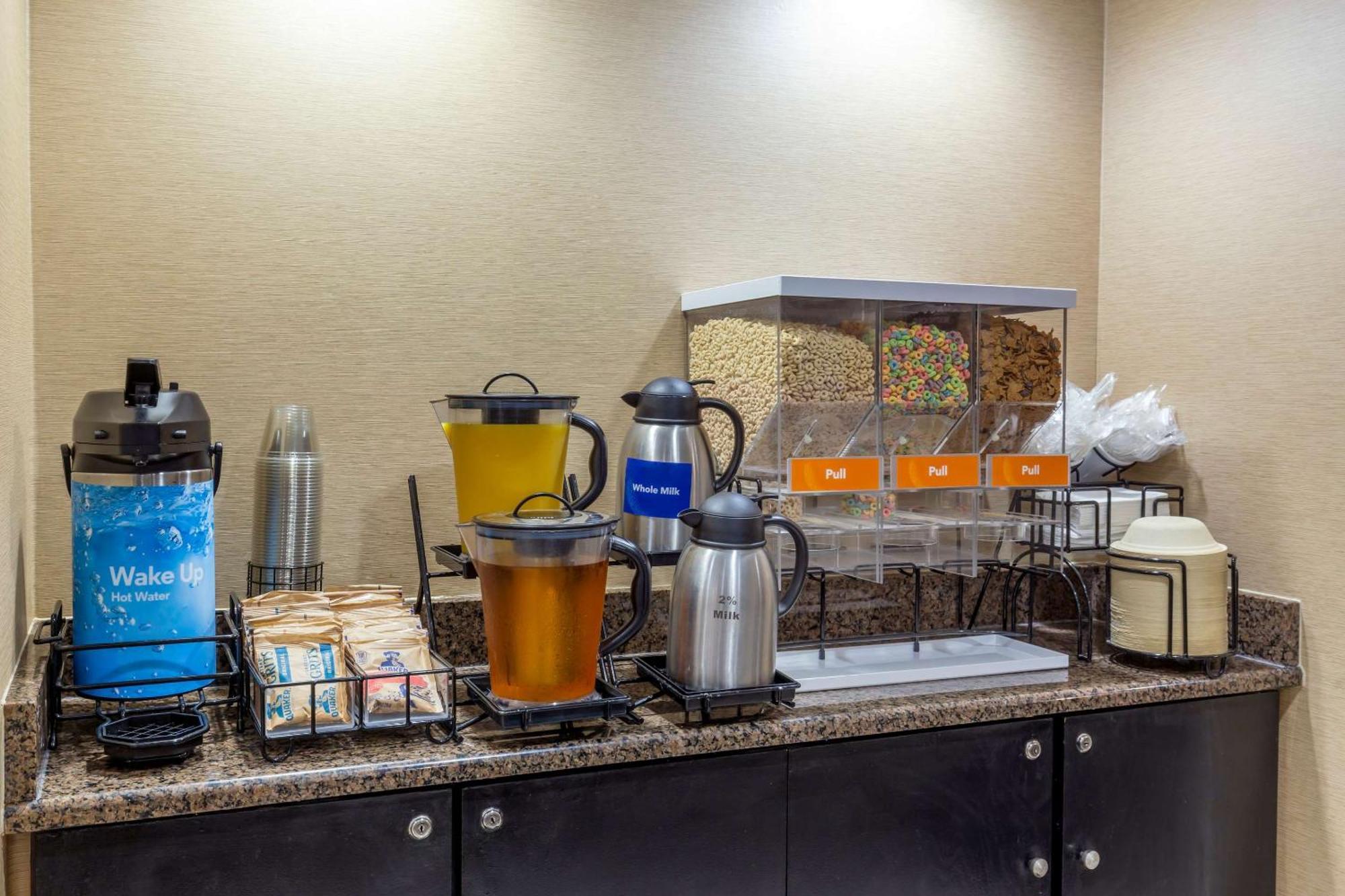 Comfort Inn University Durham - Chapel Hill Kültér fotó