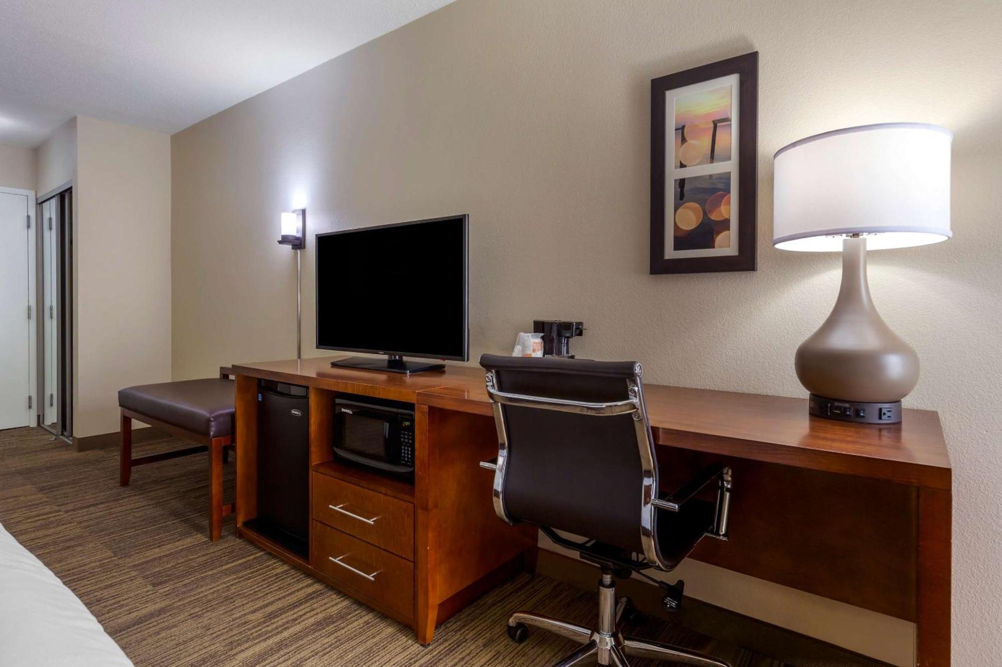 Comfort Inn University Durham - Chapel Hill Kültér fotó