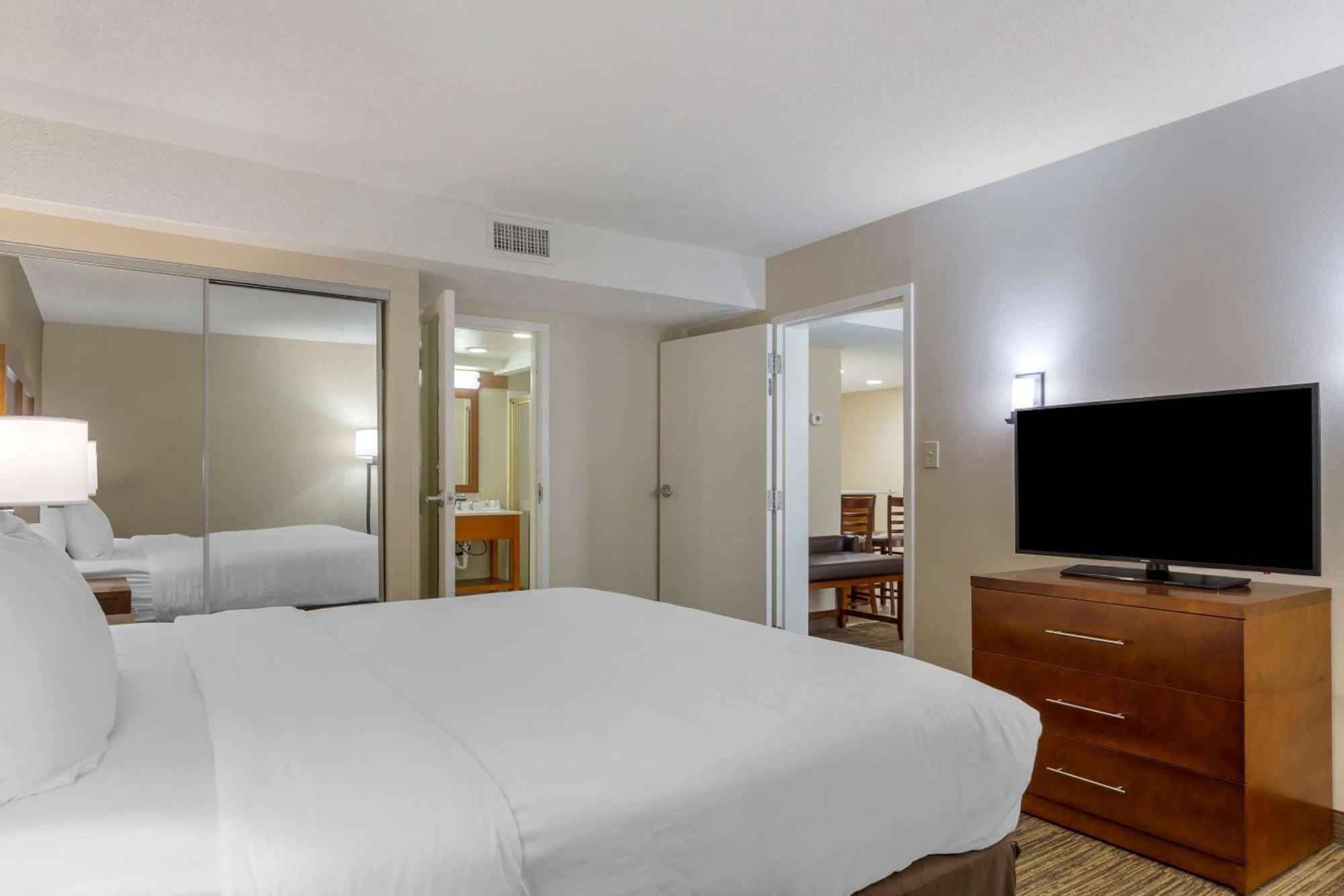 Comfort Inn University Durham - Chapel Hill Kültér fotó
